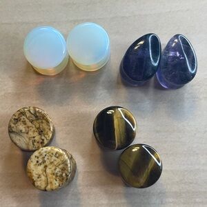 Set of Stone Plugs 00g - Moonstone-Amethyst-Tigers Eye-Jasper